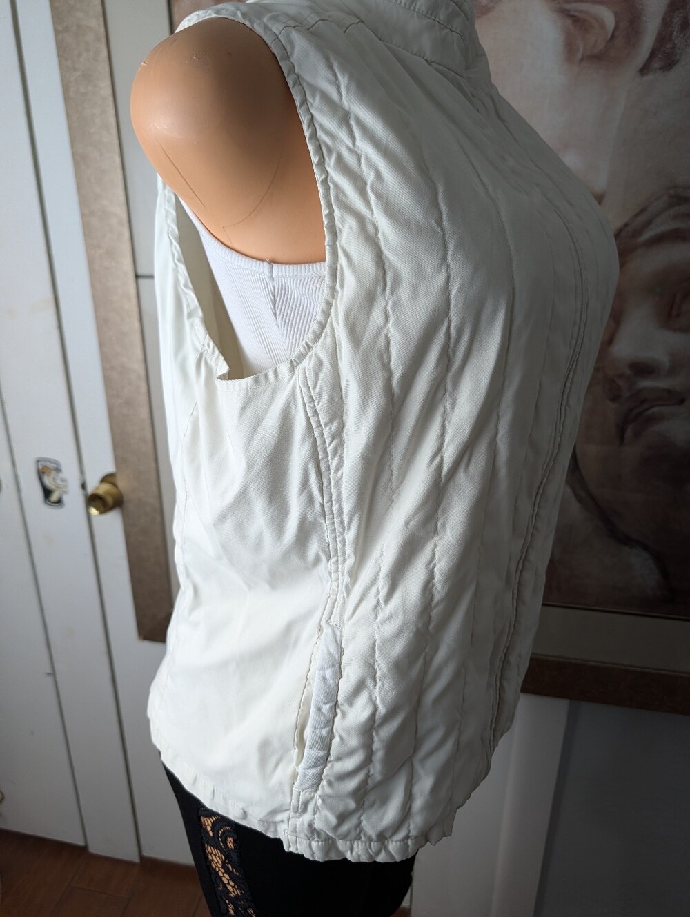 Antigua Women's Cream Quilted Sleeveless Vest Size XL - Picture 3 of 6